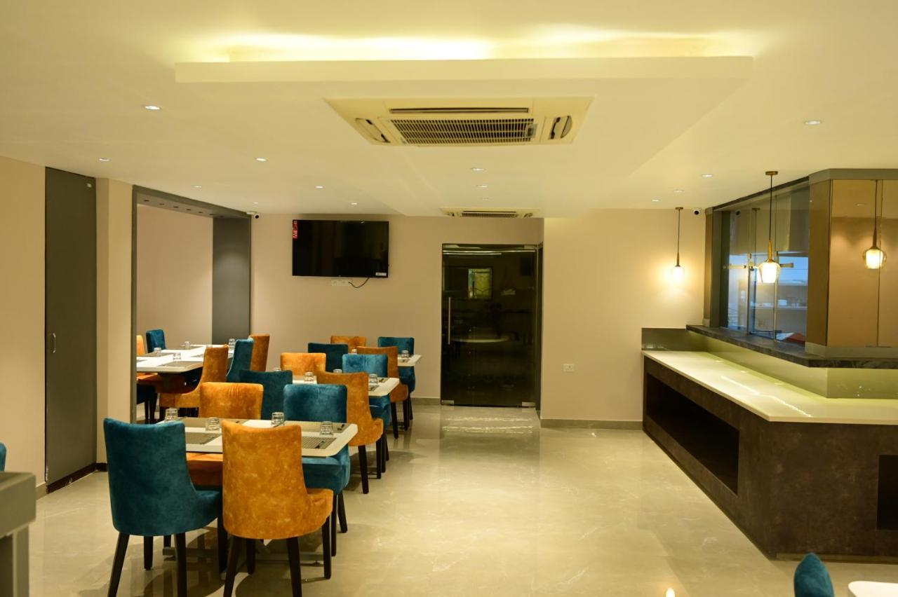 Sterling Keys By Tgi Hotel Бангалор Екстериор снимка